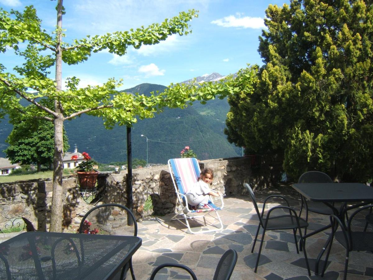 Hotel Ristorante Miravalle Teglio Kültér fotó