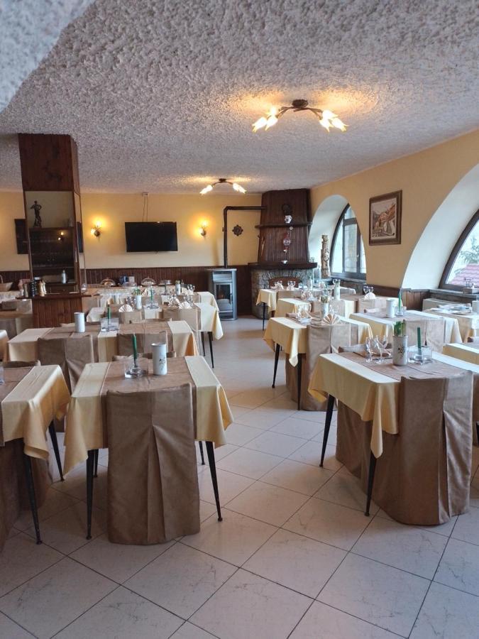 Hotel Ristorante Miravalle Teglio Kültér fotó
