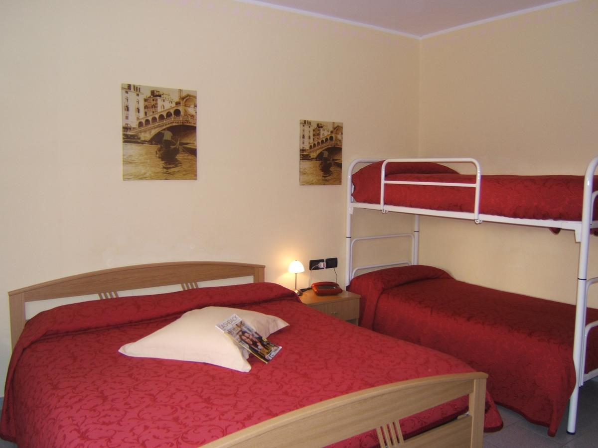 Hotel Ristorante Miravalle Teglio Kültér fotó