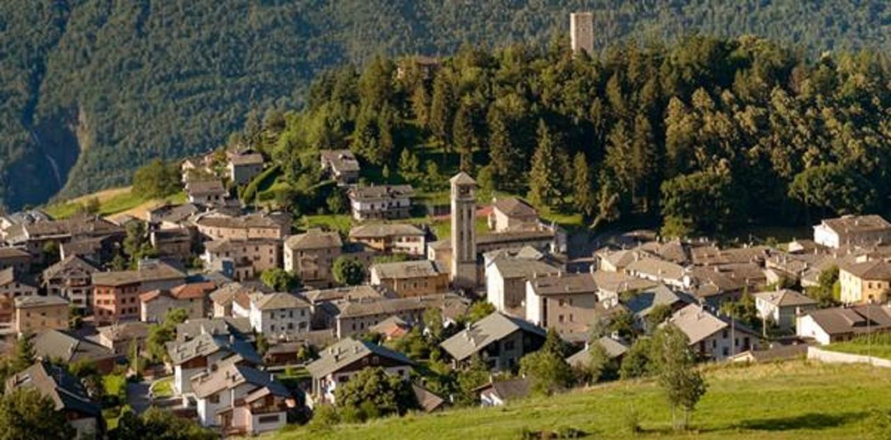 Hotel Ristorante Miravalle Teglio Kültér fotó